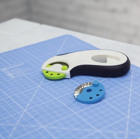 KRUŽNI NOŽ Prym Ergonomics 45 mm Rotary cutter Slika 4